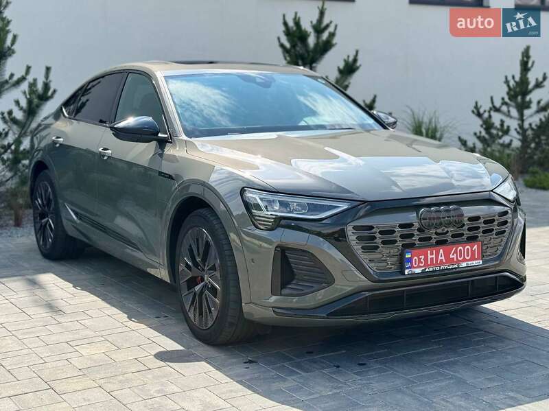 Внедорожник / Кроссовер Audi Q8 Sportback e-tron 2023 в 