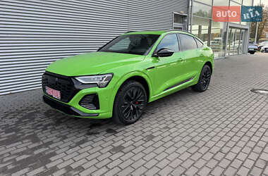 Внедорожник / Кроссовер Audi Q8 Sportback e-tron 2023 в 