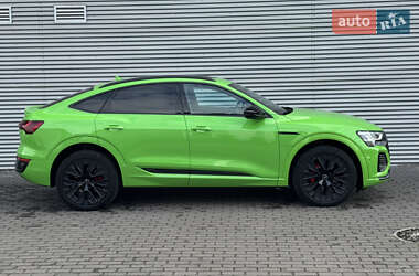 Внедорожник / Кроссовер Audi Q8 Sportback e-tron 2023 в 