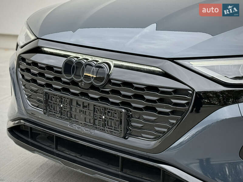 Позашляховик / Кросовер Audi Q8 Sportback e-tron 2023 в Луцьку фото 17 Позашляховик / Кросовер Audi Q8 Sportback e-tron 2023 в Луцьку