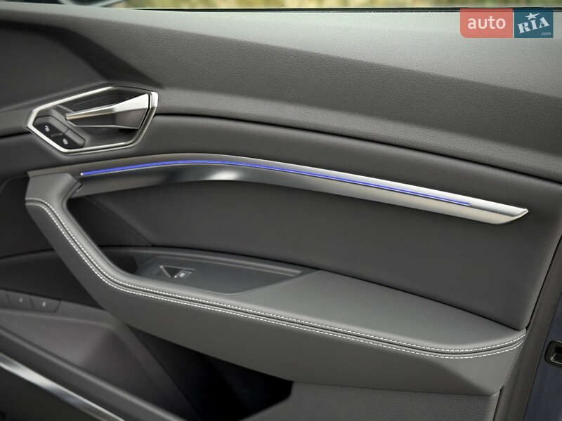 Позашляховик / Кросовер Audi Q8 Sportback e-tron 2023 в Луцьку фото 93 Позашляховик / Кросовер Audi Q8 Sportback e-tron 2023 в Луцьку