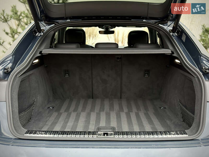 Позашляховик / Кросовер Audi Q8 Sportback e-tron 2023 в Луцьку фото 100 Позашляховик / Кросовер Audi Q8 Sportback e-tron 2023 в Луцьку