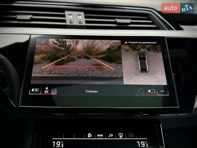 Позашляховик / Кросовер Audi Q8 Sportback e-tron 2023 в Луцьку фото 114 Позашляховик / Кросовер Audi Q8 Sportback e-tron 2023 в Луцьку