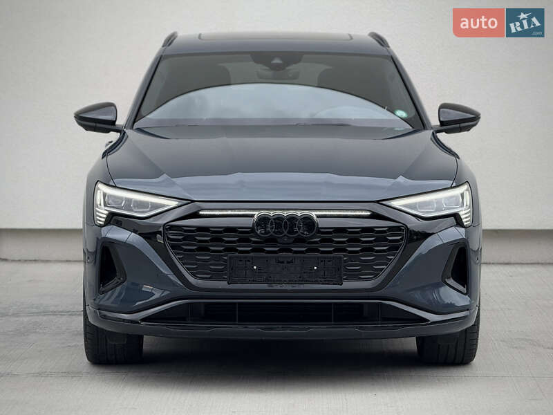 Позашляховик / Кросовер Audi Q8 Sportback e-tron 2023 в Луцьку фото 138 Позашляховик / Кросовер Audi Q8 Sportback e-tron 2023 в Луцьку