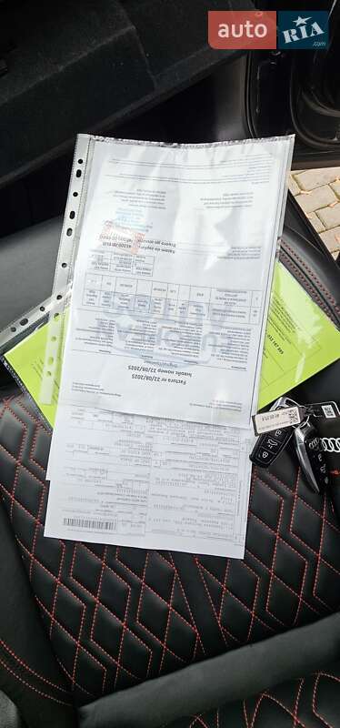 Позашляховик / Кросовер Audi Q8 Sportback e-tron 2024 в Тернополі