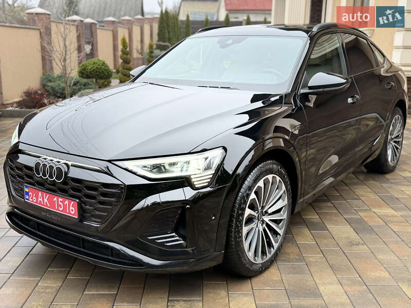 Внедорожник / Кроссовер Audi Q8 Sportback e-tron 2024 в Черновцах