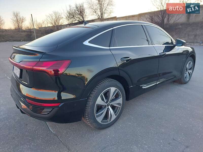 Внедорожник / Кроссовер Audi Q8 Sportback e-tron 2023 в Харькове фото 6 Внедорожник / Кроссовер Audi Q8 Sportback e-tron 2023 в Харькове