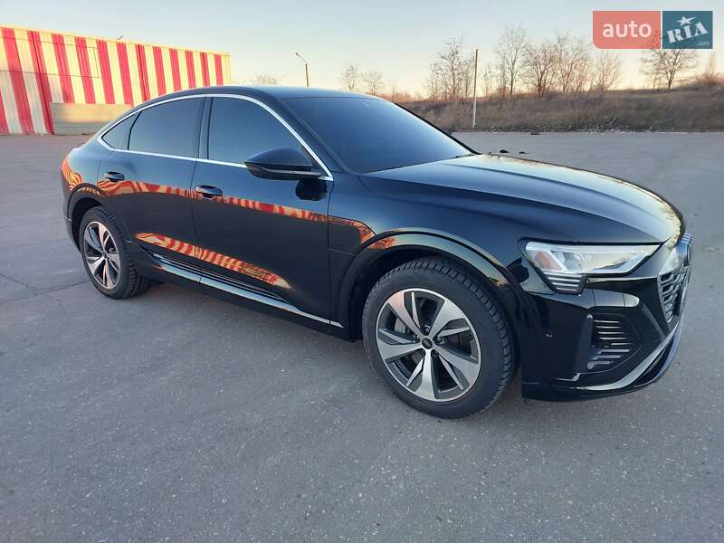 Внедорожник / Кроссовер Audi Q8 Sportback e-tron 2023 в Харькове фото 4 Внедорожник / Кроссовер Audi Q8 Sportback e-tron 2023 в Харькове