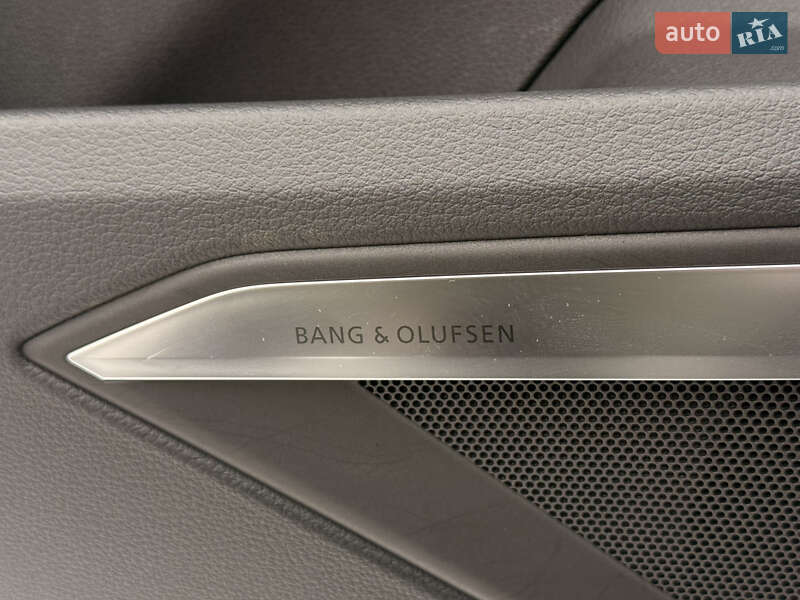 Внедорожник / Кроссовер Audi Q8 Sportback e-tron 2023 в Луцке