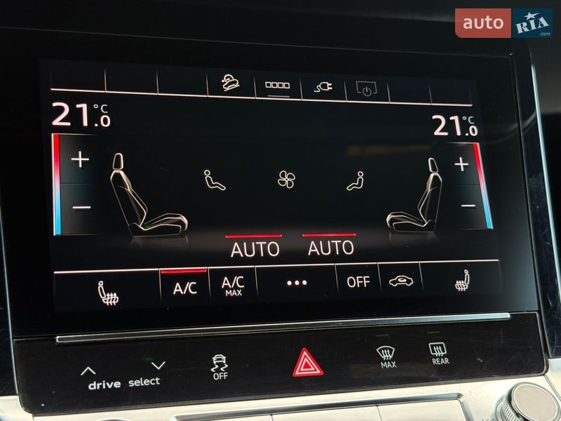 Внедорожник / Кроссовер Audi Q8 Sportback e-tron 2023 в Луцке