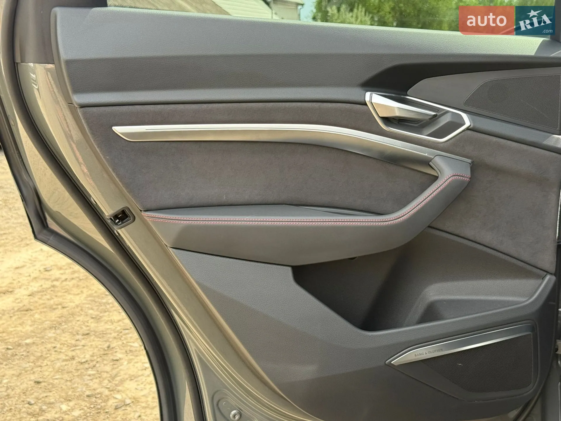 2023 Audi Q8 - мініатюра 42