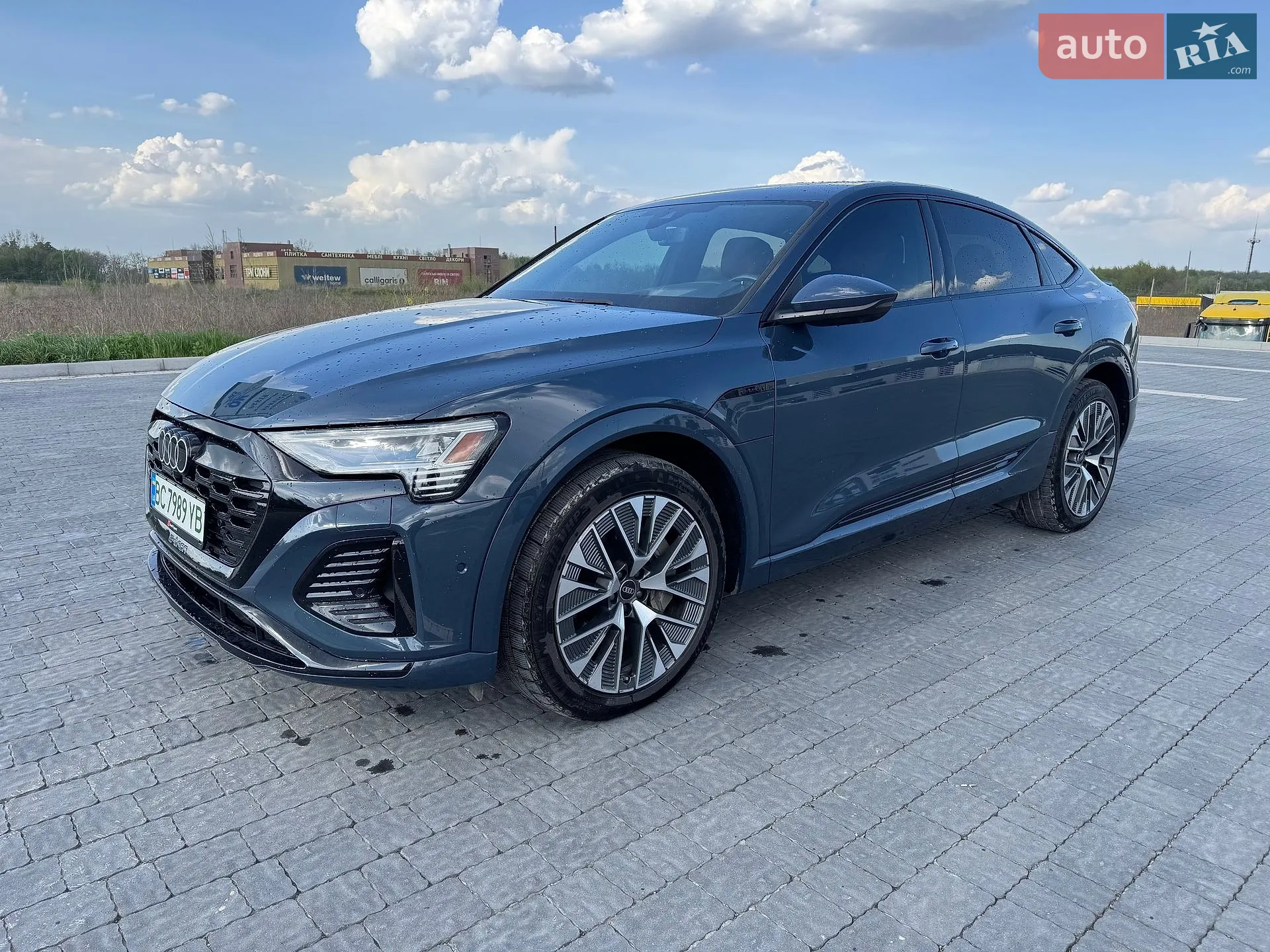 2023 Audi Q8 - мініатюра 3