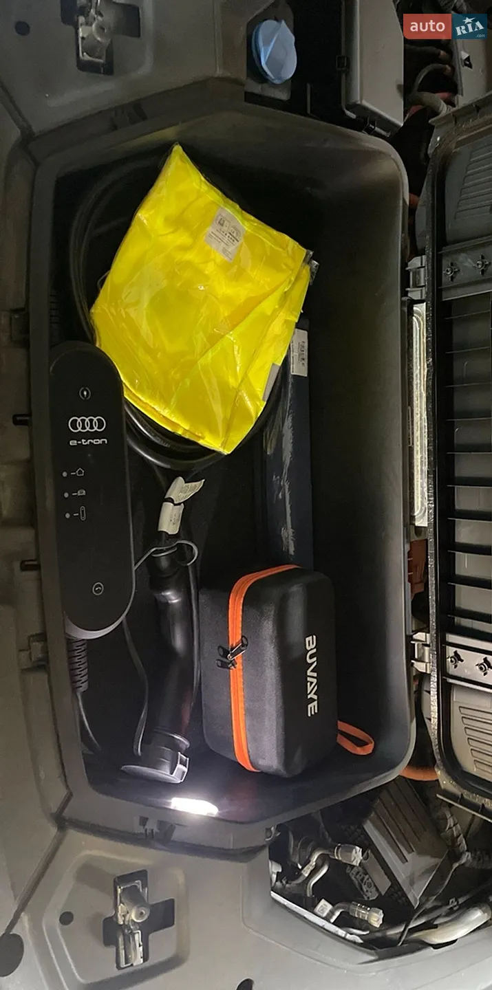 2023 Audi Q8 - мініатюра 22
