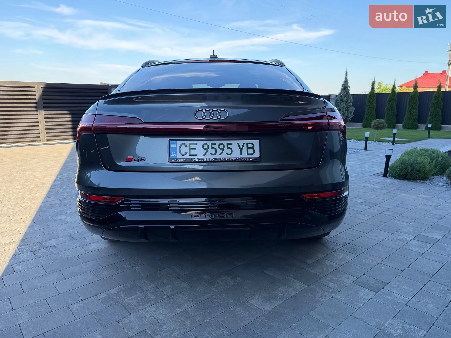 2023 Audi Q8 - мініатюра 2