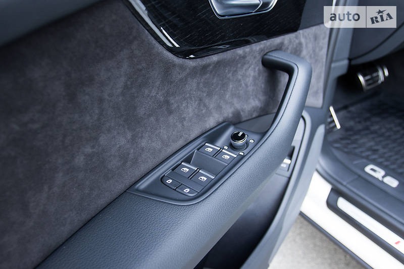 Позашляховик / Кросовер Audi Q8 2019 в Києві фото 42 Позашляховик / Кросовер Audi Q8 2019 в Києві