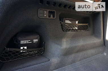 Позашляховик / Кросовер Audi Q8 2018 в  фото 28 Позашляховик / Кросовер Audi Q8 2018 в