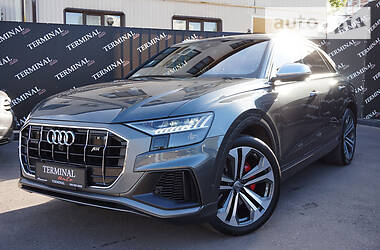 Позашляховик / Кросовер Audi Q8 2018 в  фото 73 Позашляховик / Кросовер Audi Q8 2018 в