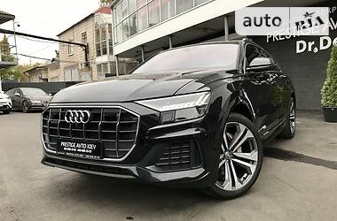 Позашляховик / Кросовер Audi Q8 2018 в Києві