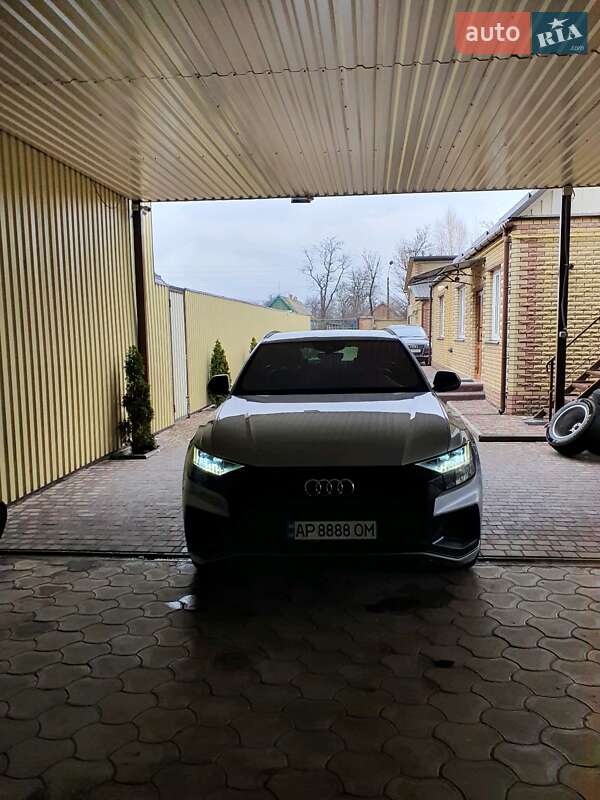 Внедорожник / Кроссовер Audi Q8 2018 в Ивано-Франковске
