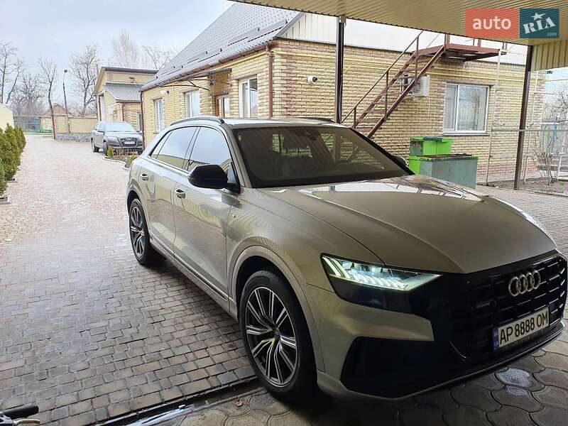 Внедорожник / Кроссовер Audi Q8 2018 в Ивано-Франковске