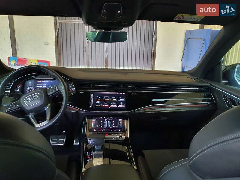 Внедорожник / Кроссовер Audi Q8 2018 в Ивано-Франковске