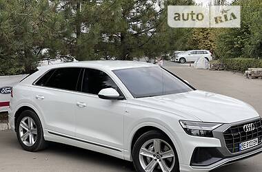 Позашляховик / Кросовер Audi Q8 2018 в Херсоні