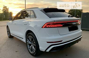 Внедорожник / Кроссовер Audi Q8 2019 в Львове