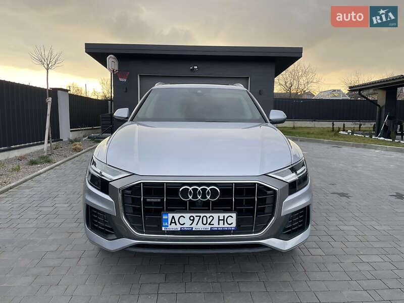 Внедорожник / Кроссовер Audi Q8 2018 в Луцке
