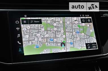 Внедорожник / Кроссовер Audi Q8 2021 в 