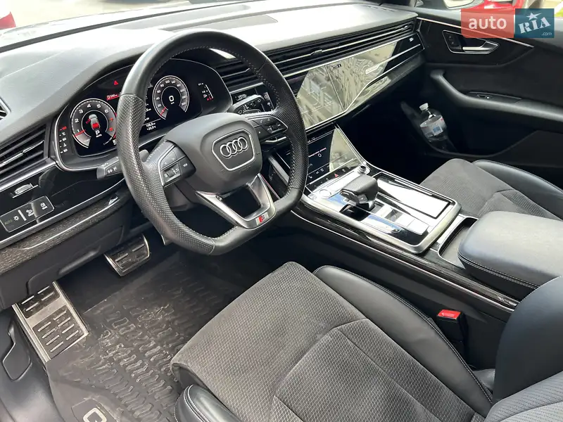 Audi Q8 2018 VIN WAUZZZF1XKD005930 фото оголошення 10 з 50