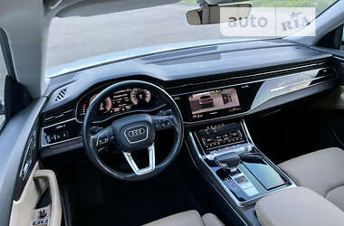 Внедорожник / Кроссовер Audi Q8 2018 в Виноградове