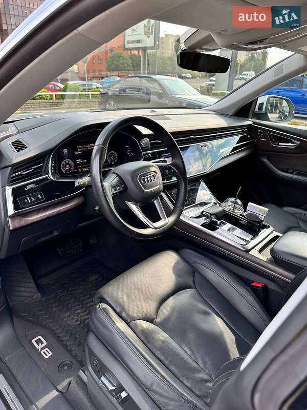 Внедорожник / Кроссовер Audi Q8 2018 в Киеве