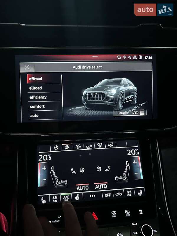 Внедорожник / Кроссовер Audi Q8 2018 в Киеве