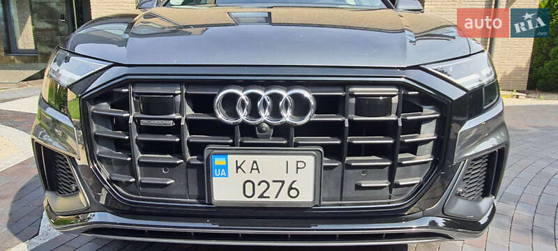 Внедорожник / Кроссовер Audi Q8 2019 в Киеве