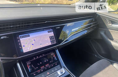Внедорожник / Кроссовер Audi Q8 2019 в Запорожье