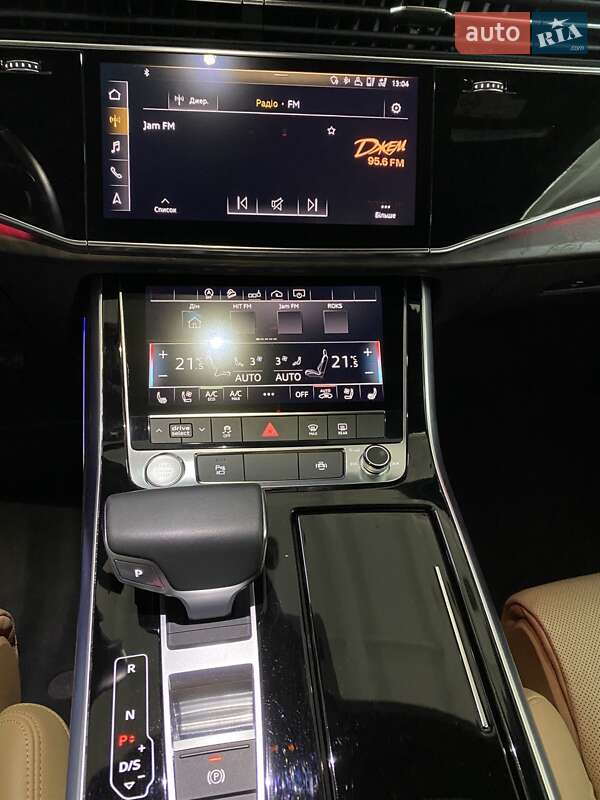 Внедорожник / Кроссовер Audi Q8 2019 в Киеве