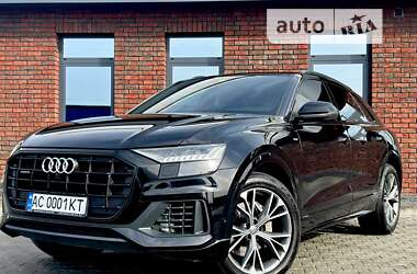 Позашляховик / Кросовер Audi Q8 2020 в Луцьку