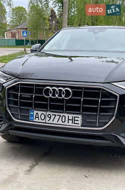 Внедорожник / Кроссовер Audi Q8 2018 в 