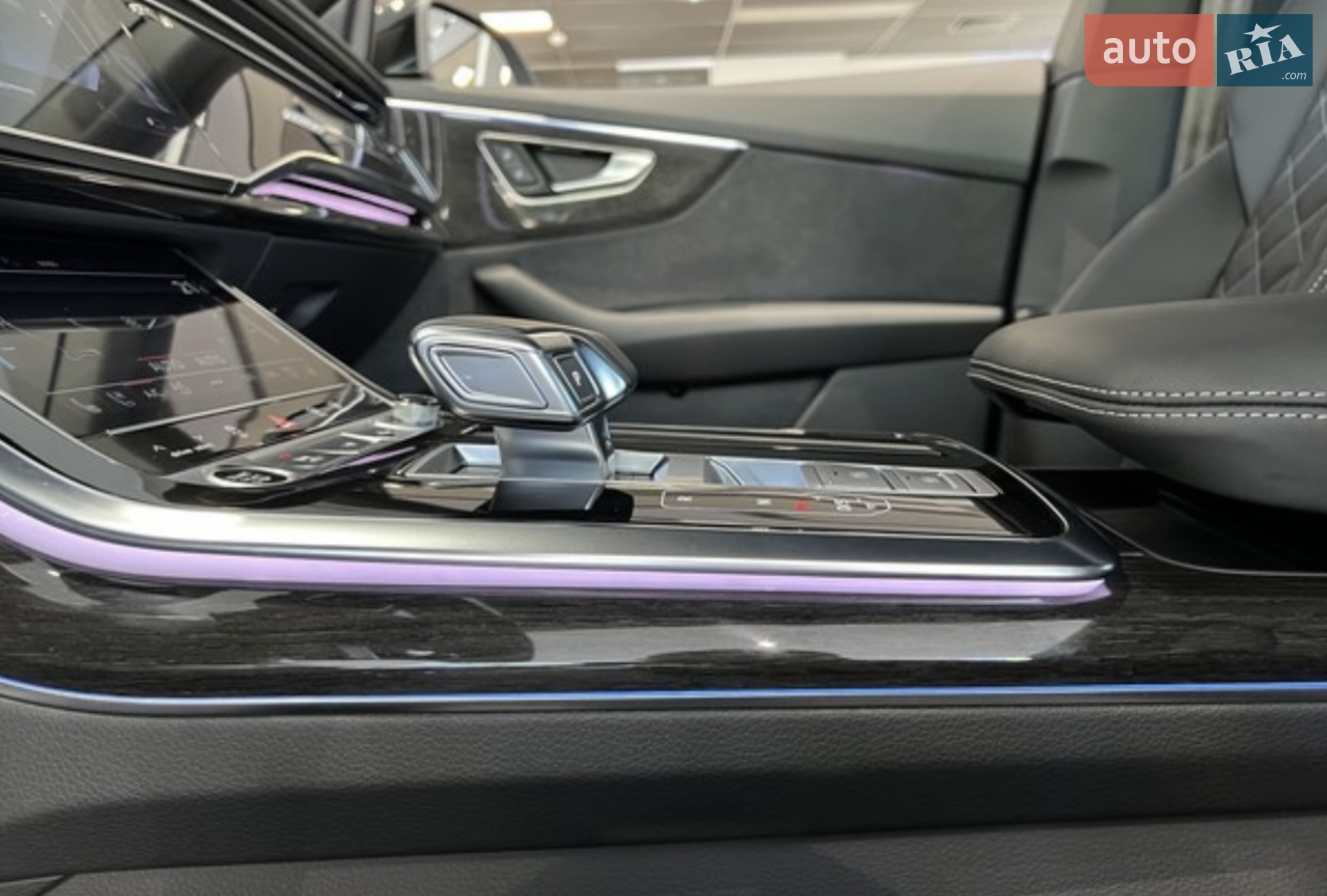 2023 Audi Q8 - мініатюра 104