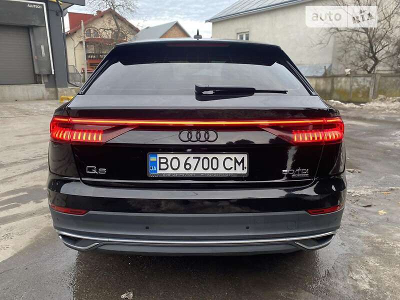 Внедорожник / Кроссовер Audi Q8 2020 в Тернополе