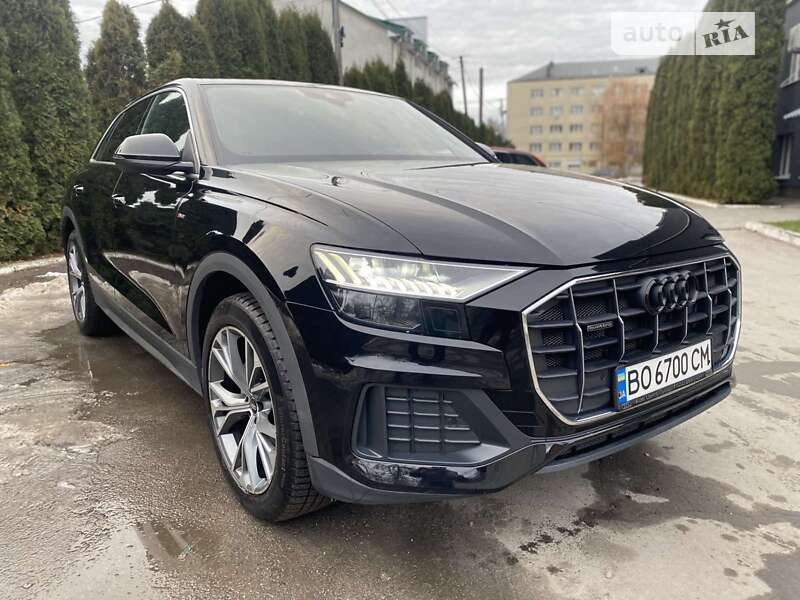 Внедорожник / Кроссовер Audi Q8 2020 в Тернополе