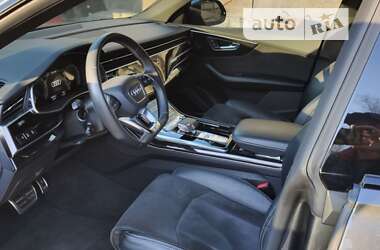 Позашляховик / Кросовер Audi Q8 2020 в Запоріжжі