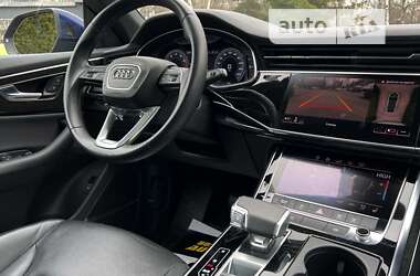 Внедорожник / Кроссовер Audi Q8 2020 в Львове