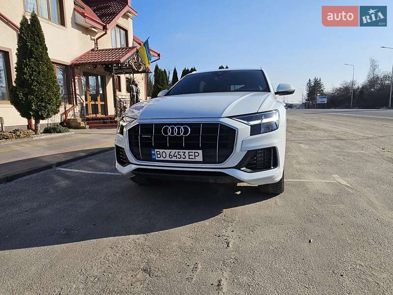 Внедорожник / Кроссовер Audi Q8 2018 в Тернополе
