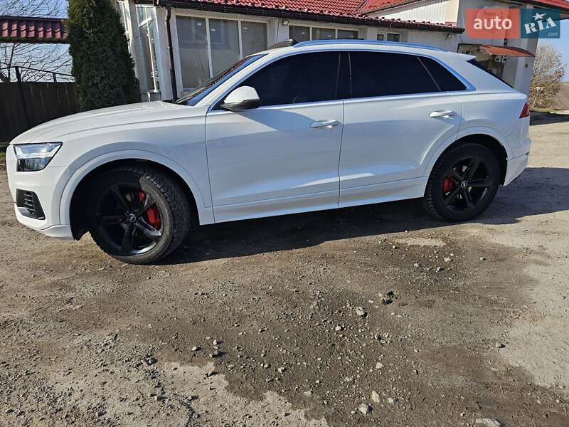 Внедорожник / Кроссовер Audi Q8 2018 в Тернополе