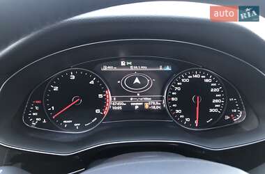 Внедорожник / Кроссовер Audi Q8 2018 в 