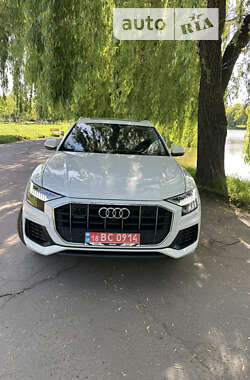 Внедорожник / Кроссовер Audi Q8 2019 в Ровно