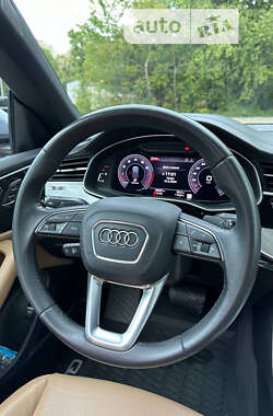 Внедорожник / Кроссовер Audi Q8 2020 в 
