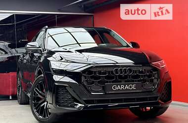 Позашляховик / Кросовер Audi Q8 2024 в Києві