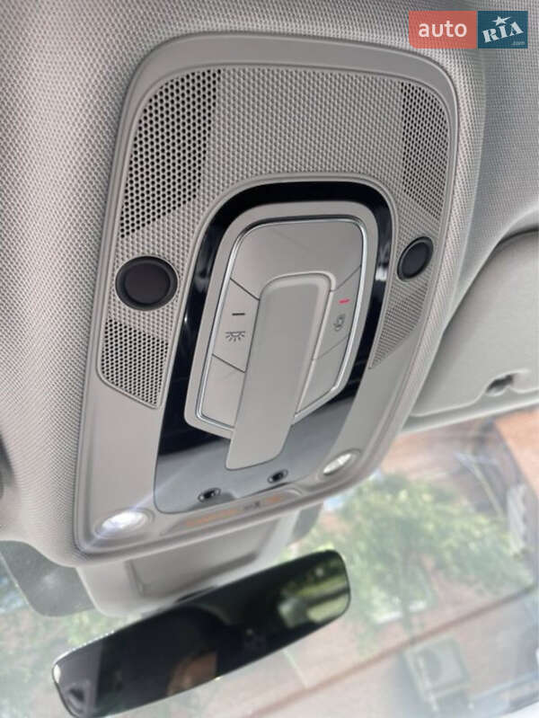 Внедорожник / Кроссовер Audi Q8 2020 в Полтаве